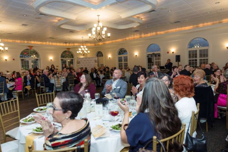 Read more about the article 2024 Shining Lights Gala Highlights